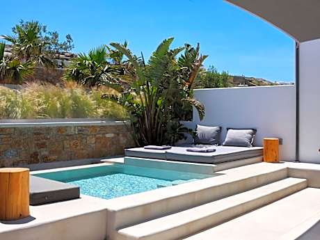 Design Maisonette with Private Pool