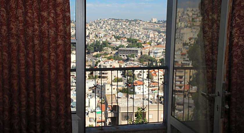 Tabar Hotel