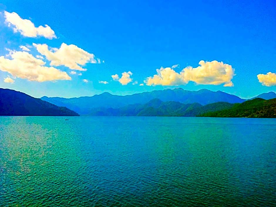 Lake Side Nikko Hotel