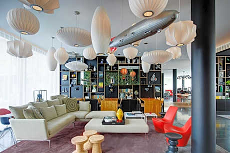 citizenM Paris Charles de Gaulle Airport