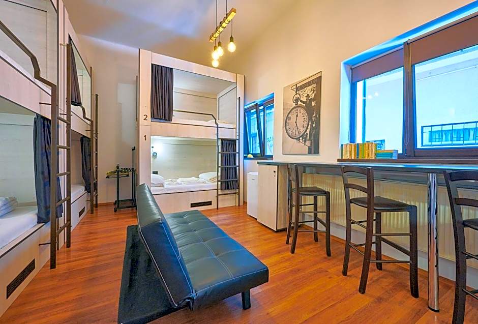 SECRET boutique Hostel