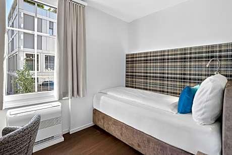 Economy Single Room