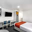 Econo Lodge Alabaster