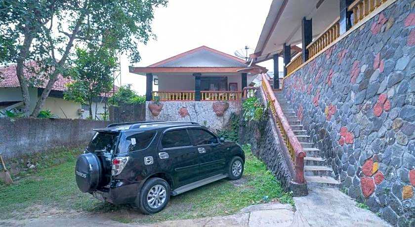 Burangrang Village Mitra by RedDoorz – Bogor, PA