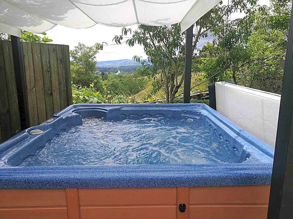 Geyser Lookout BnB