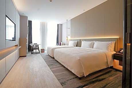 Family Twin Room