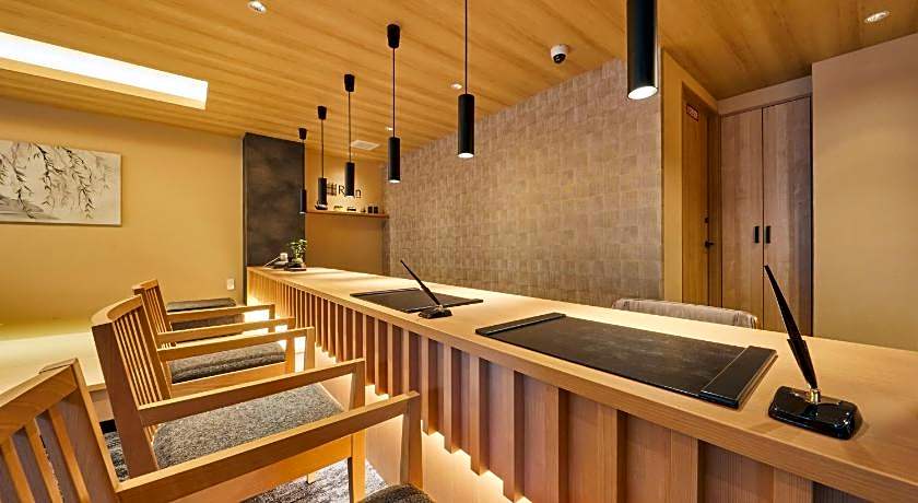 Rinn Shirakawa South