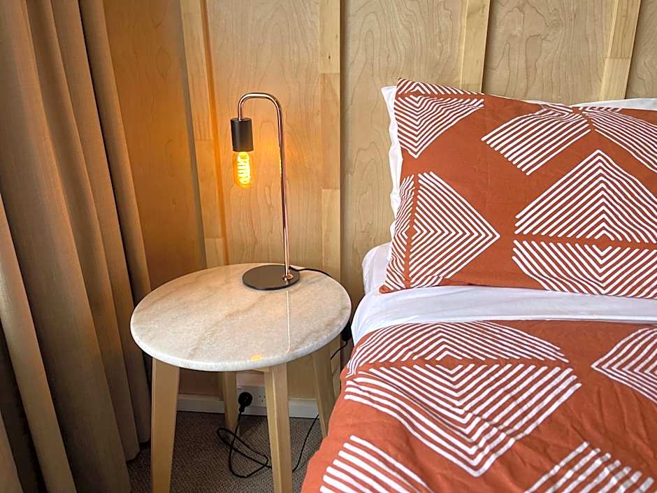 Te Anau Lakefront Backpackers