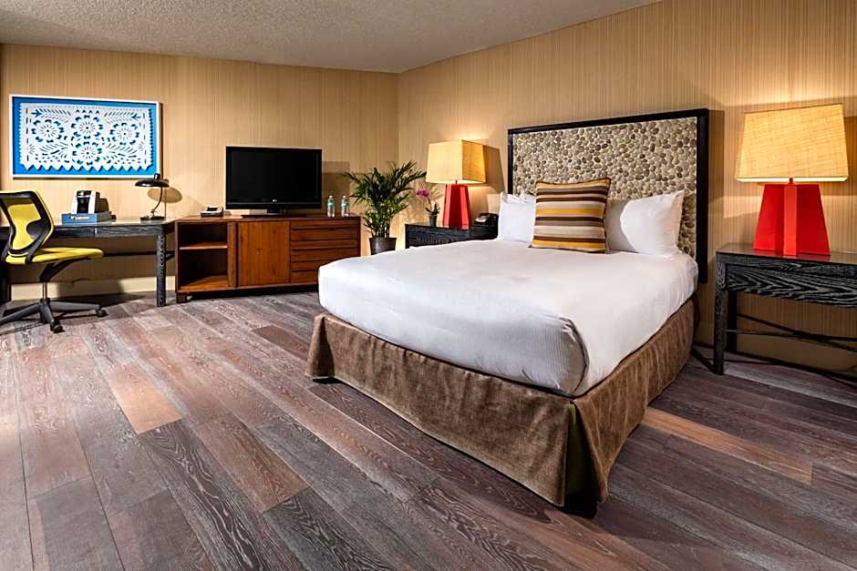 Hotel Maya