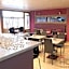 HOtello guest suites