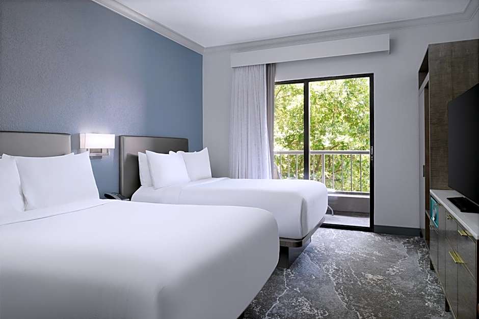Hilton Boca Raton Suites