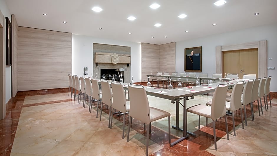 NH Collection Caceres Palacio de Oquendo