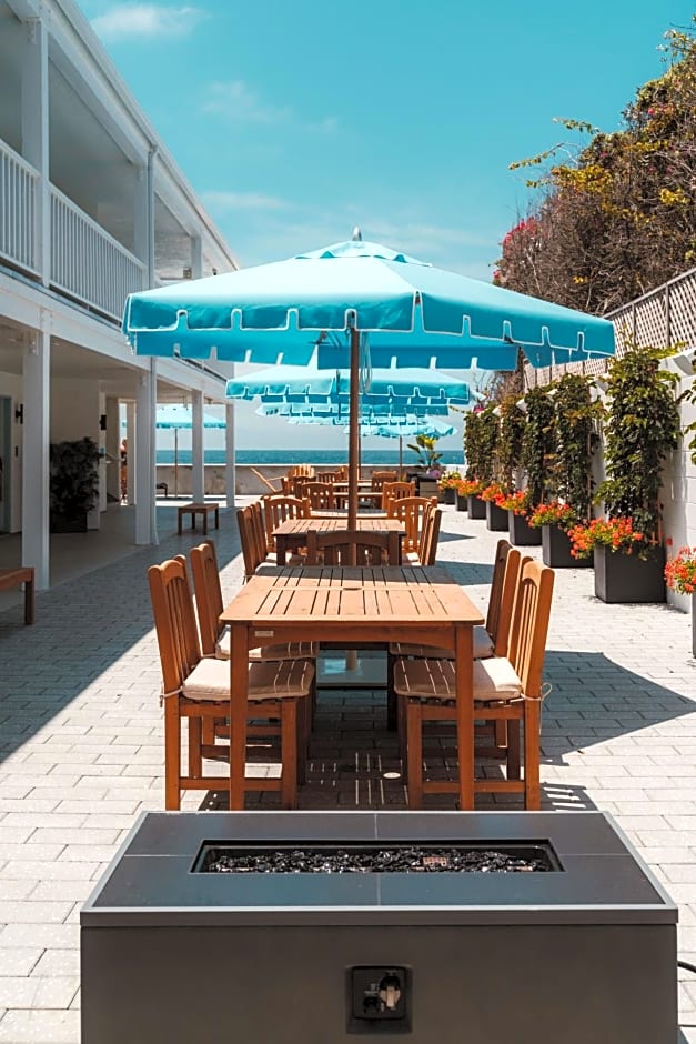 Del Mar Beach Hotel