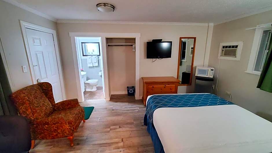 Knights Inn Colonial Fireside Inn