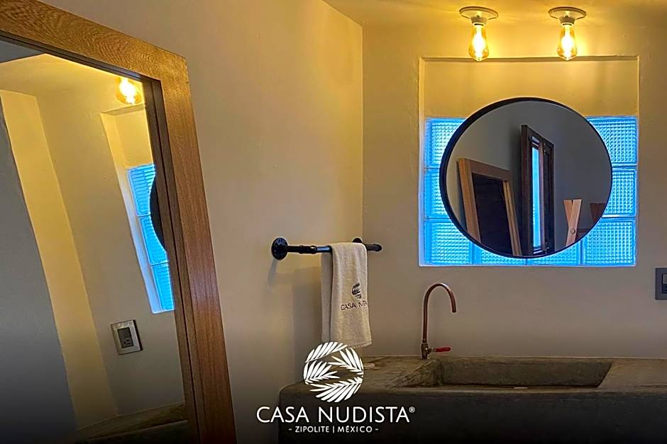 Casa Nudista - LGBT Hotel