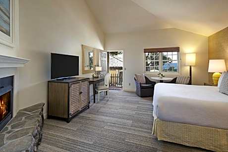 Classic Queen Room