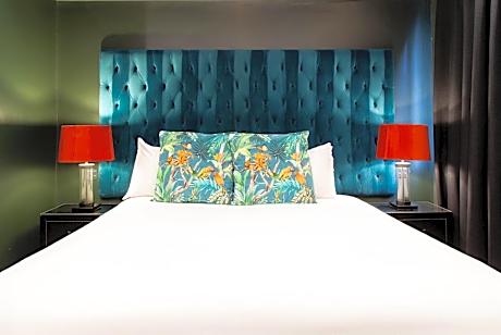 Flamingo - (One Bedroom Apartment)