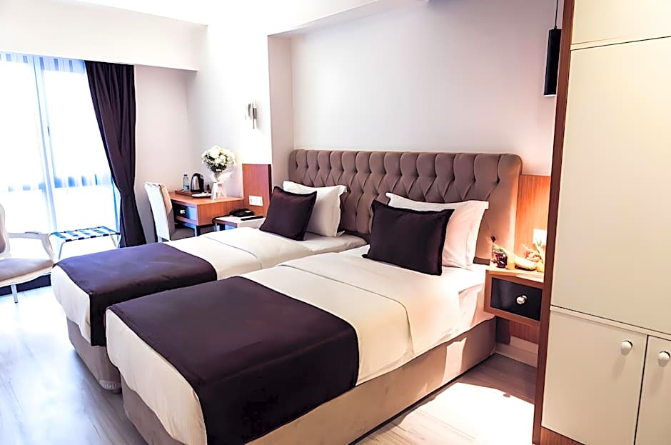 TYMBRİS HOTEL