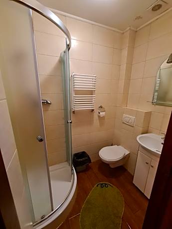 Triple Room with Private Bathroom