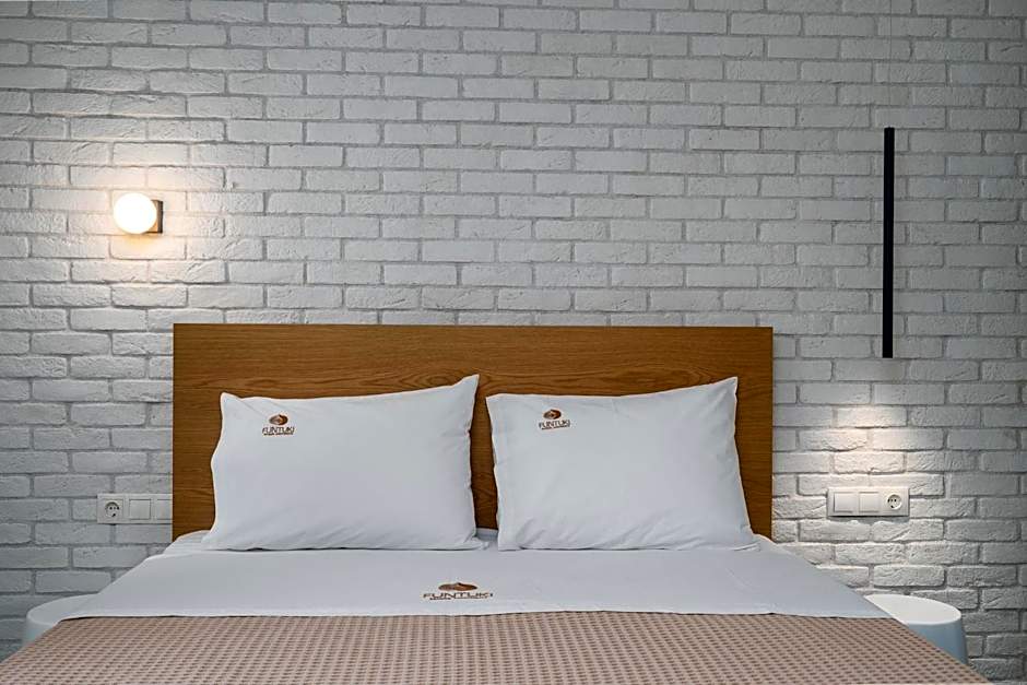 Funtuki Seaside Apartments