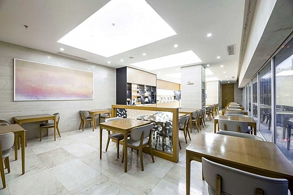 JI Hotel Dalian Renmin Road