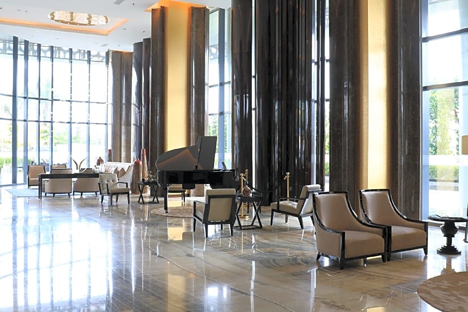 JHL Solitaire Gading Serpong