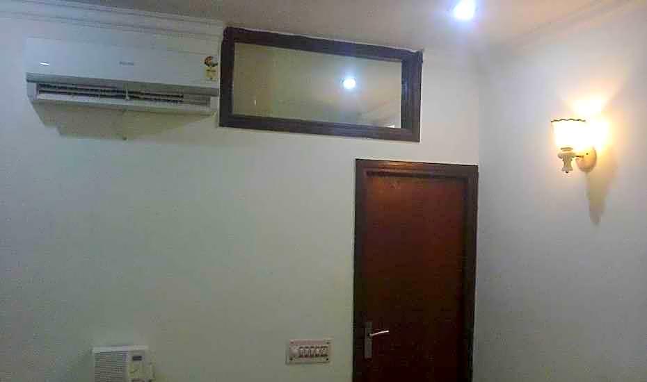 Hotel Gayatri Palace