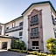 Quinta Dorada Hotel & Suites