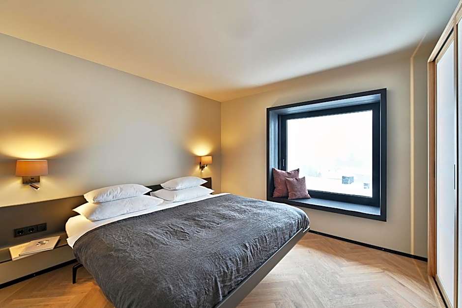 Warth52-W52 Apartments