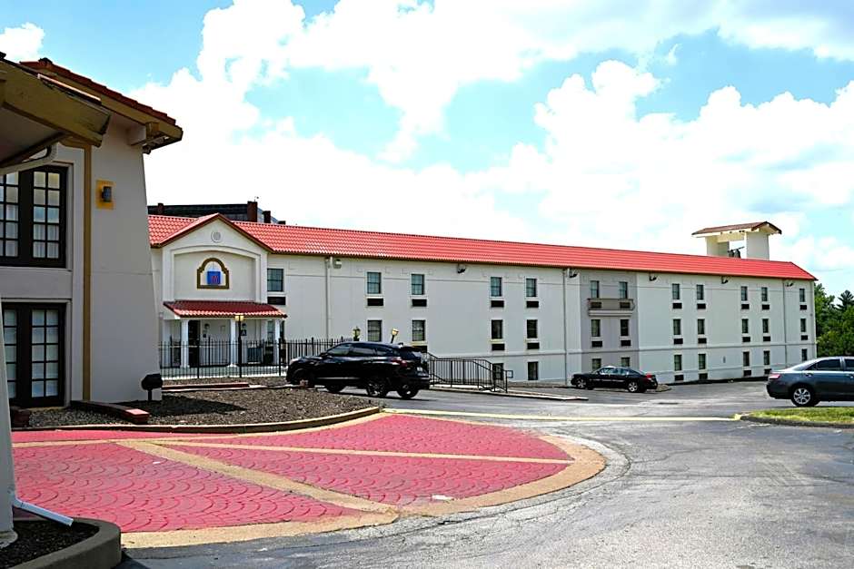 Motel 6 Hazelwood