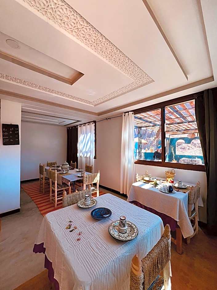 Hiking Nomads Guesthouse