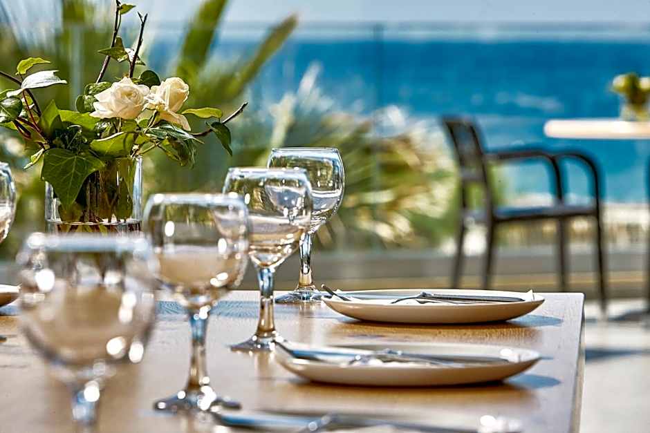 Sirens Beach & Village