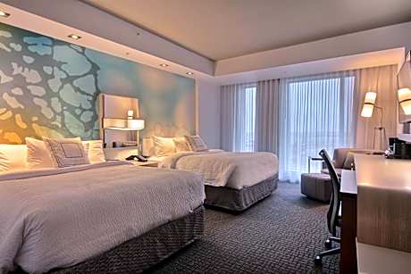 1 Bedroom Executive Suite, 2 Queen, Sofa bed