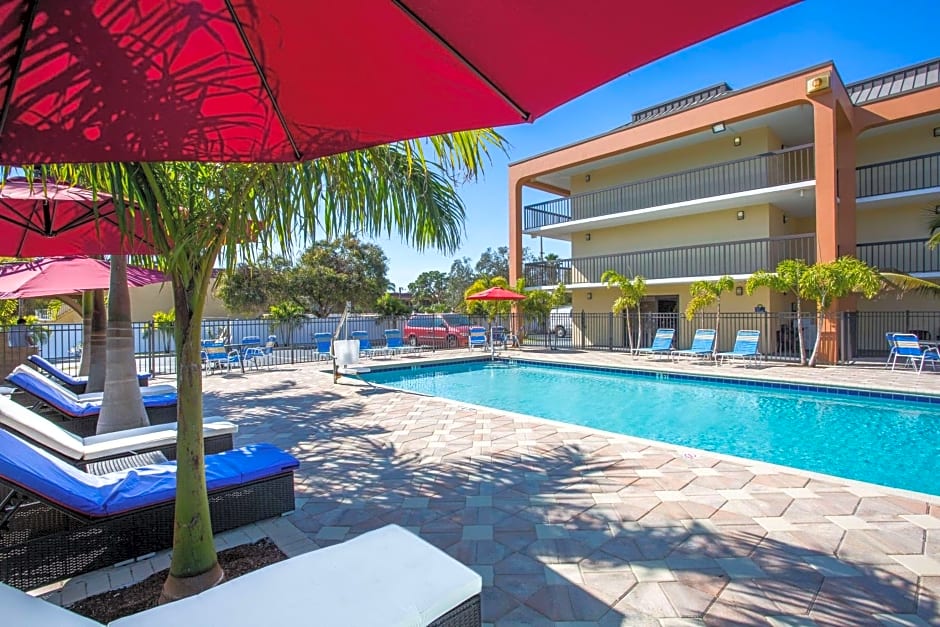 Days Inn by Wyndham Sarasota Bay