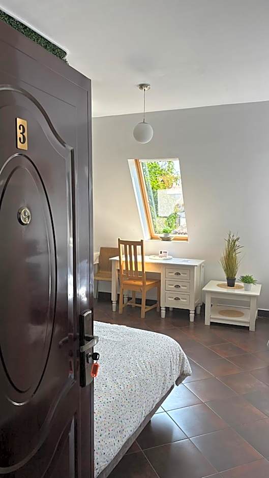 Pannónia Rooms and Apartments