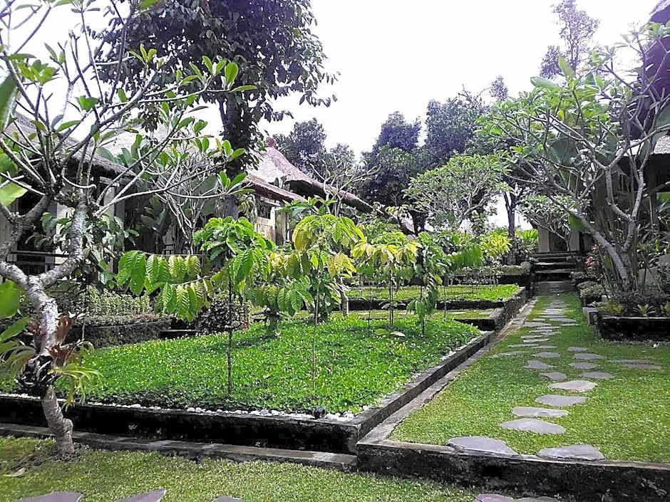 Astawa House