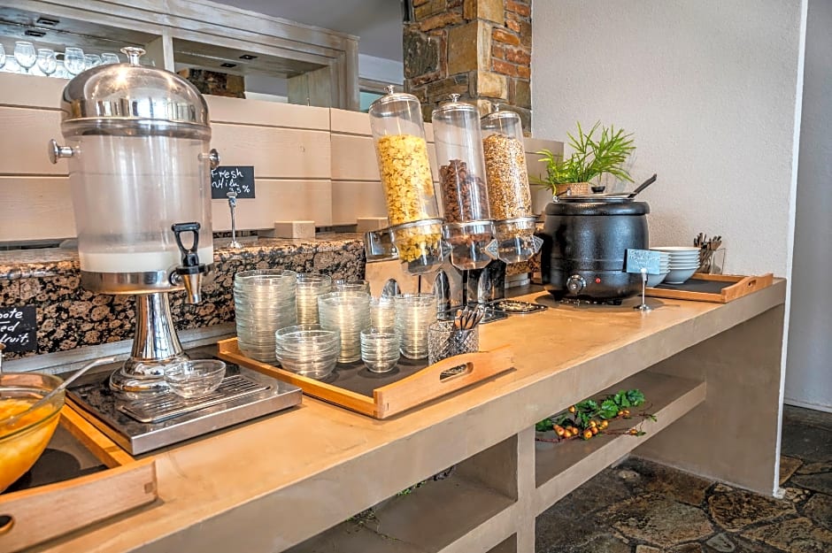 Dionysos Hotel and Suites