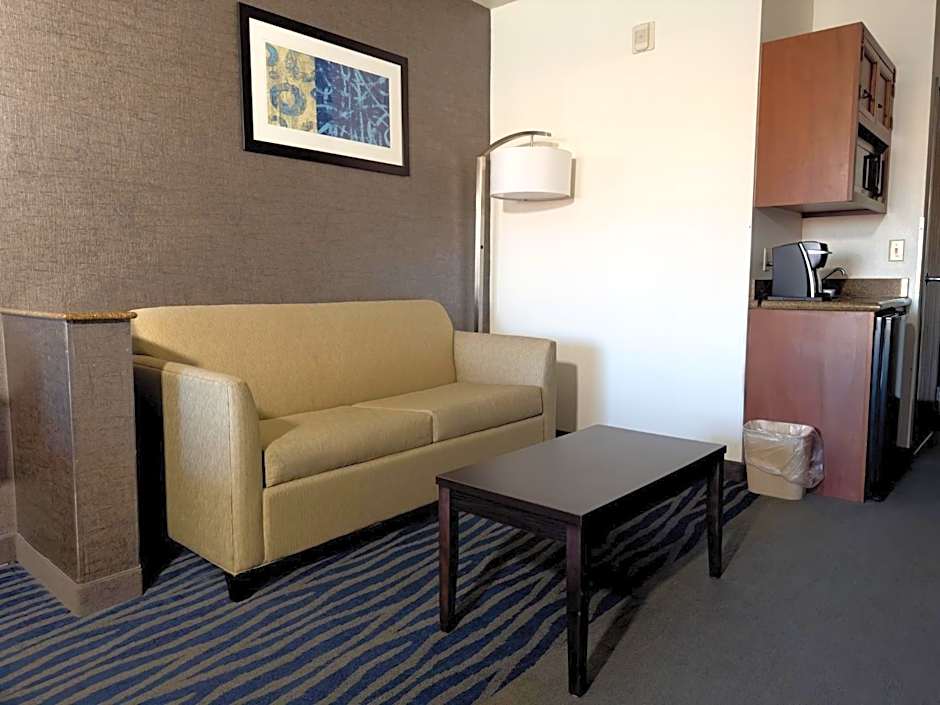 Holiday Inn Express & Suites Barstow - Route 66 by IHG