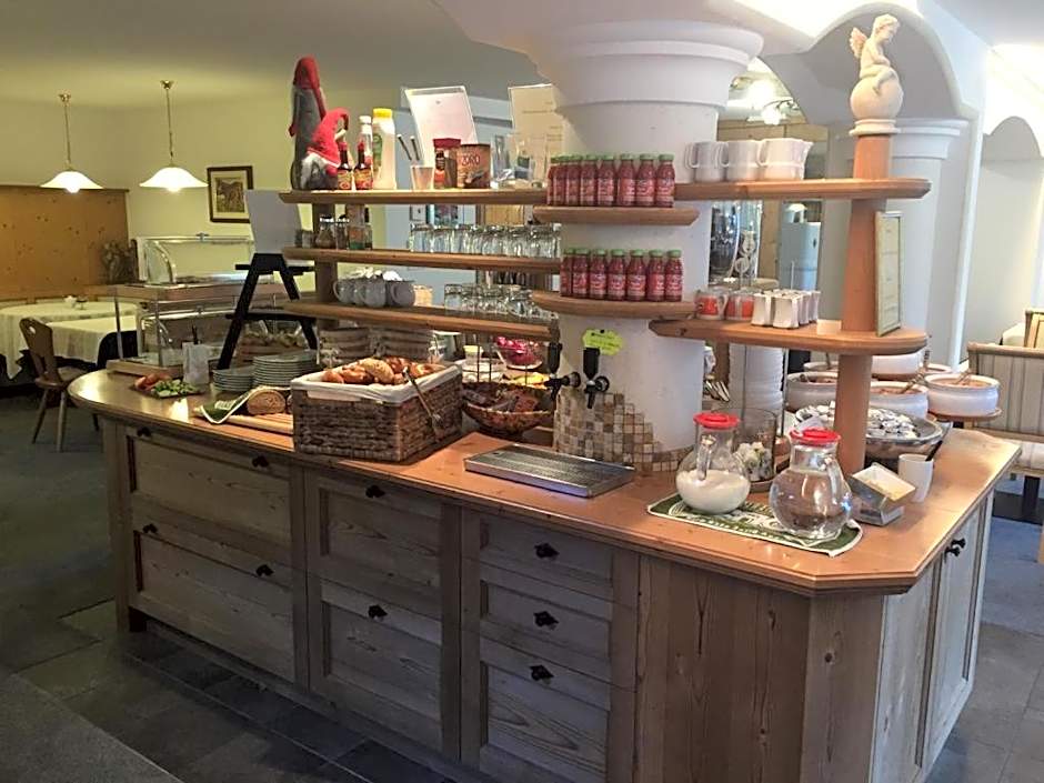 Garni Residence Trocker