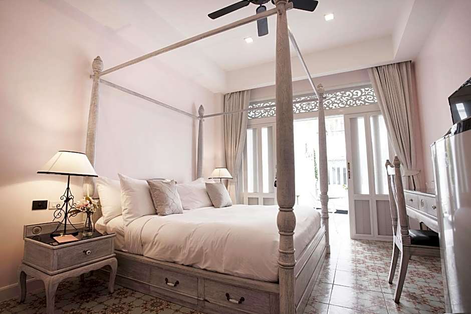 Photo 1 of 22 of Deluxe Grand 1 Double Bed, Pool View