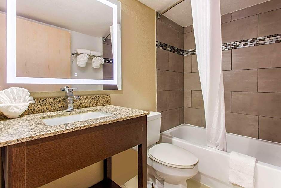 Quality Inn & Suites Myrtle Beach near Outlets