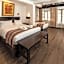 Gringo Bill's Boutique Hotel