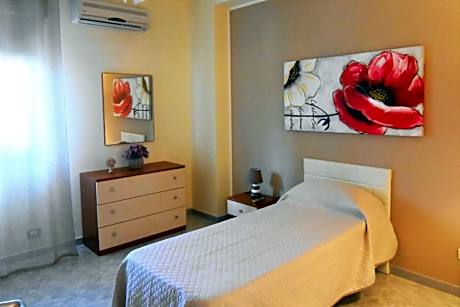 Single Room with Private External Bathroom