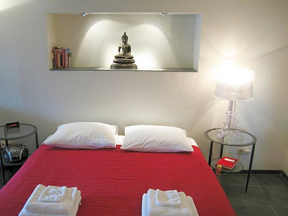 Amsterdam Canal Guest Apartment