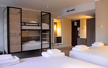 Bed in 4-Bed Dormitory Room