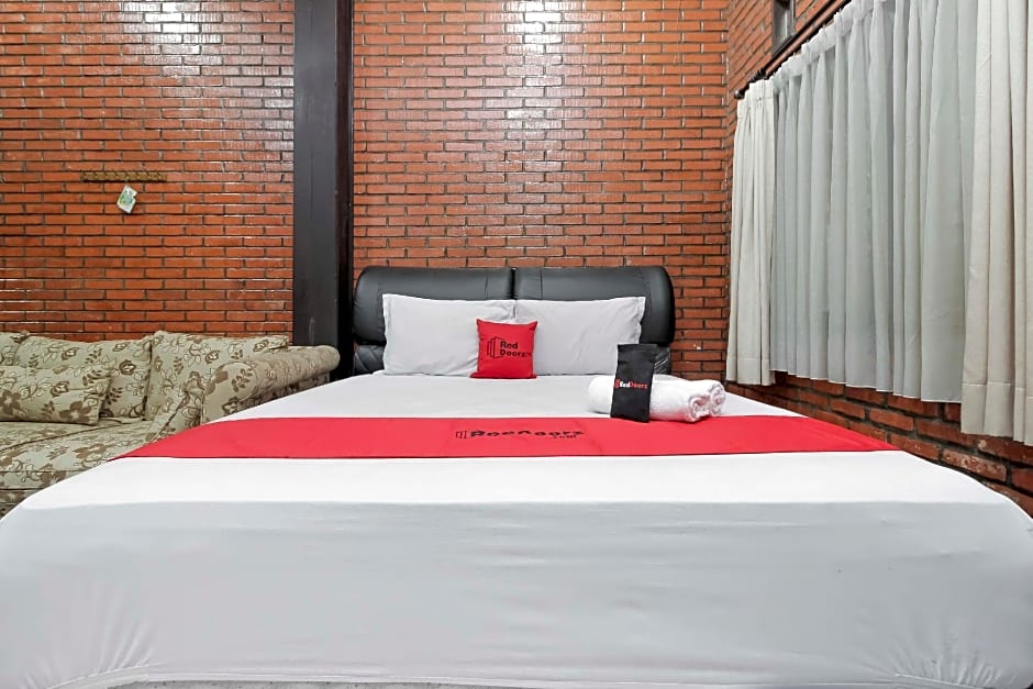 RedDoorz @ Cilandak Timur