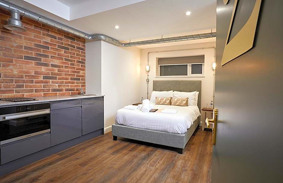 Three Cranes Serviced Apartments