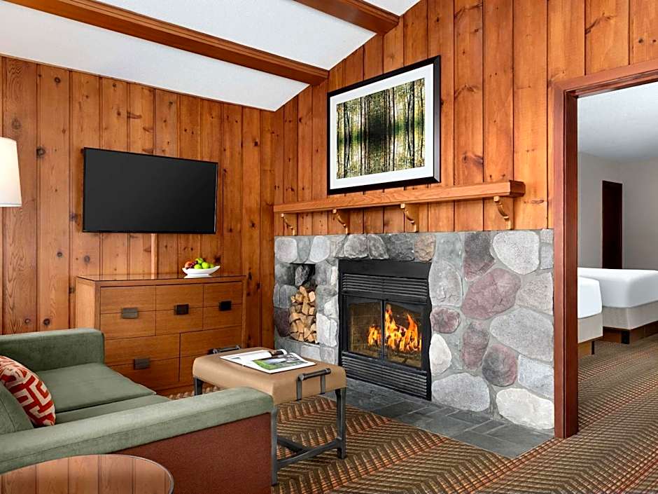 Fairmont Jasper Park Lodge