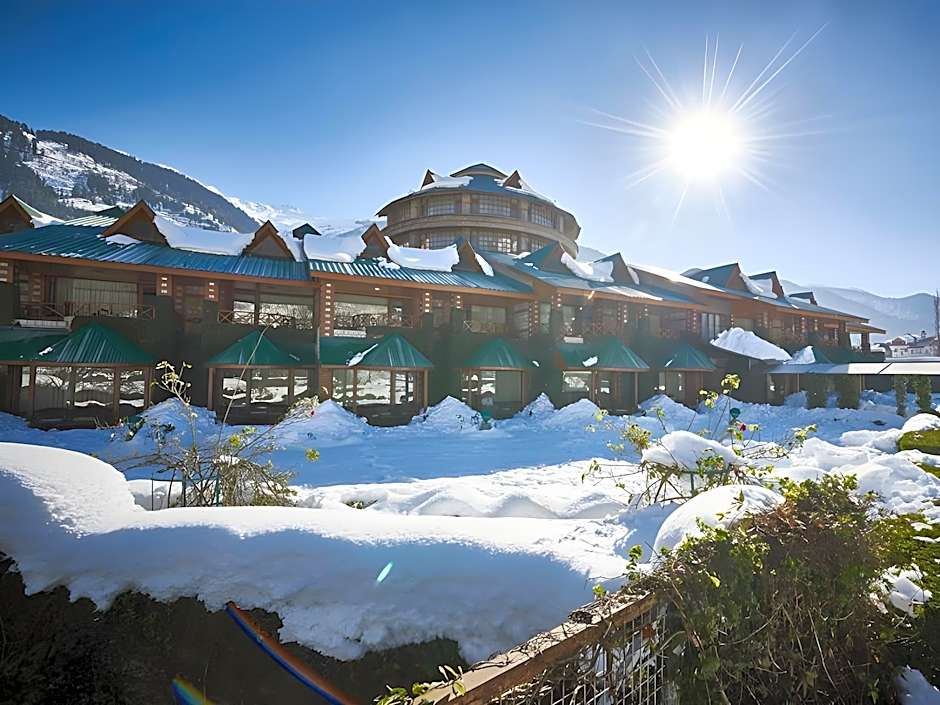 Club Mahindra White Meadows Manali