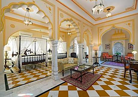Super Deluxe Double Room